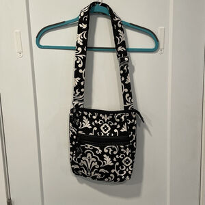 Thirty One Parisian Pop Black White Crossbody Shoulder Bag Zipper Organizer